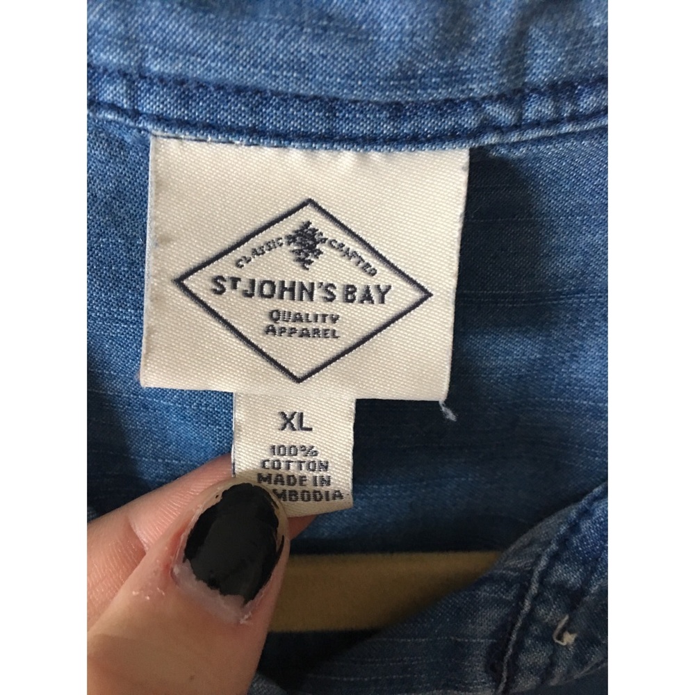Denim Blouse - Picture 3 of 3